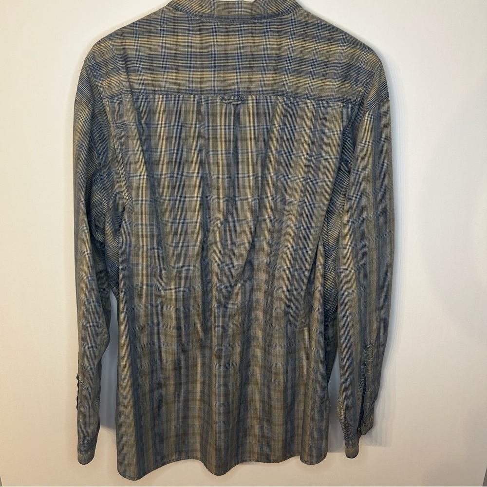 Columbia Men’s Tan and Navy Blue Plaid Button Down Collar Shirt, Size XL - Picture 4 of 9